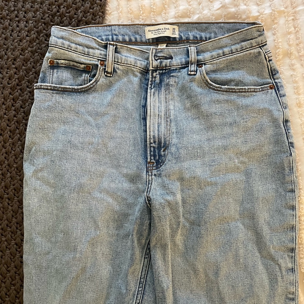 Abercrombie & Fitch Light Blue Ultra High Rise Jeans curve love